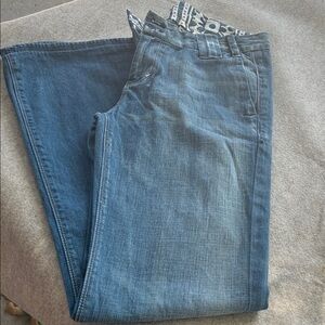 7 Diamonds Women's Straight Jeans — Medium Blue Wash